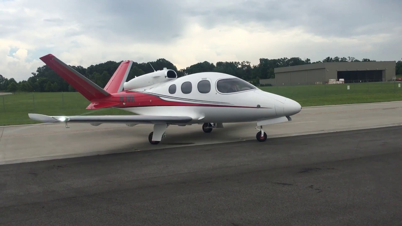 Cirrus SF50 Vision Jet