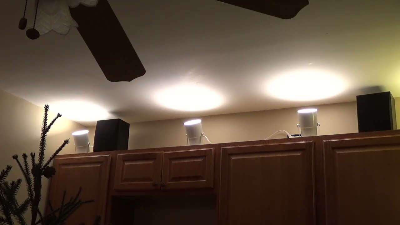 Replacing Failing LED Bulbs In The Kitchen with Incandescent Ones