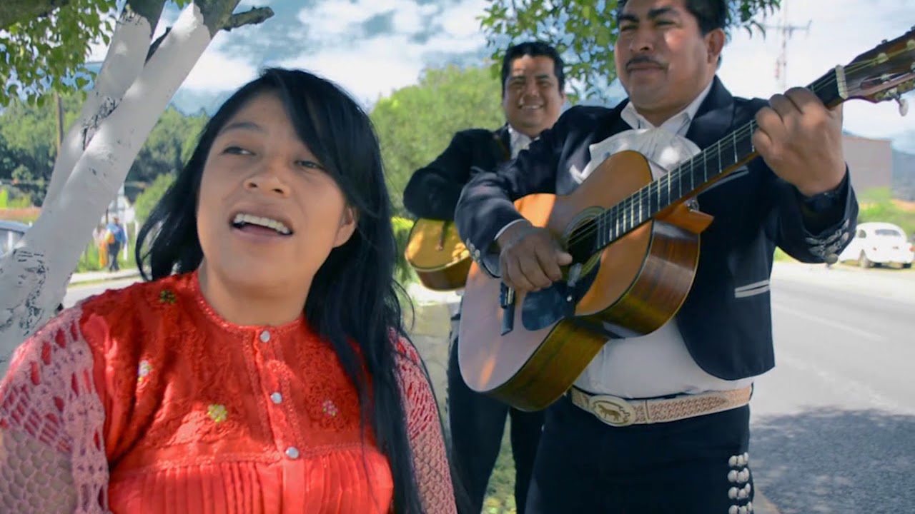 Marcelino jimenez y Rosy jimenez  Li muyubajel Cristo oy ta cushlejal