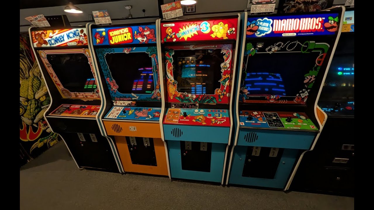 Galloping Ghost Arcade - Brookfield, IL walkthrough! This place is amazing!!!