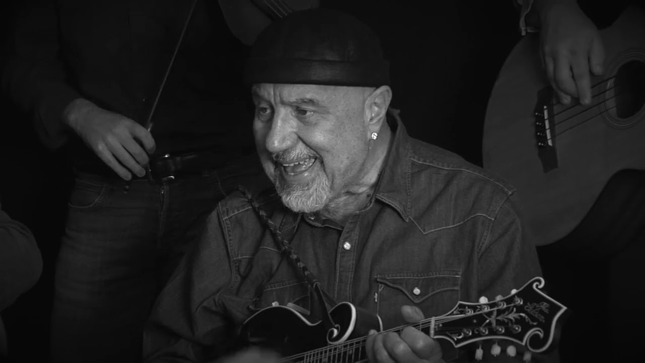 Don't Let Nobody Tie You Down       MAX RUBEN & ANCIENT TONES