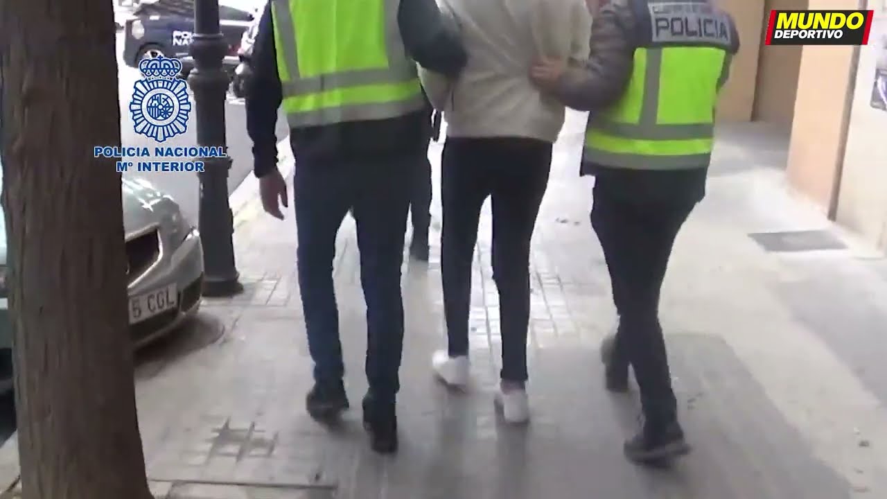 La Policía Nacional detiene a tres personas por los insultos a Vinicius en Mestalla