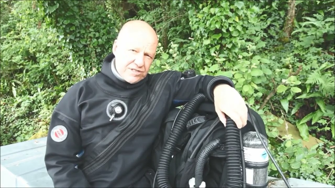 Avon Protection's MCM100 Multi-role Rebreather - Designed for Life, Engineered for You