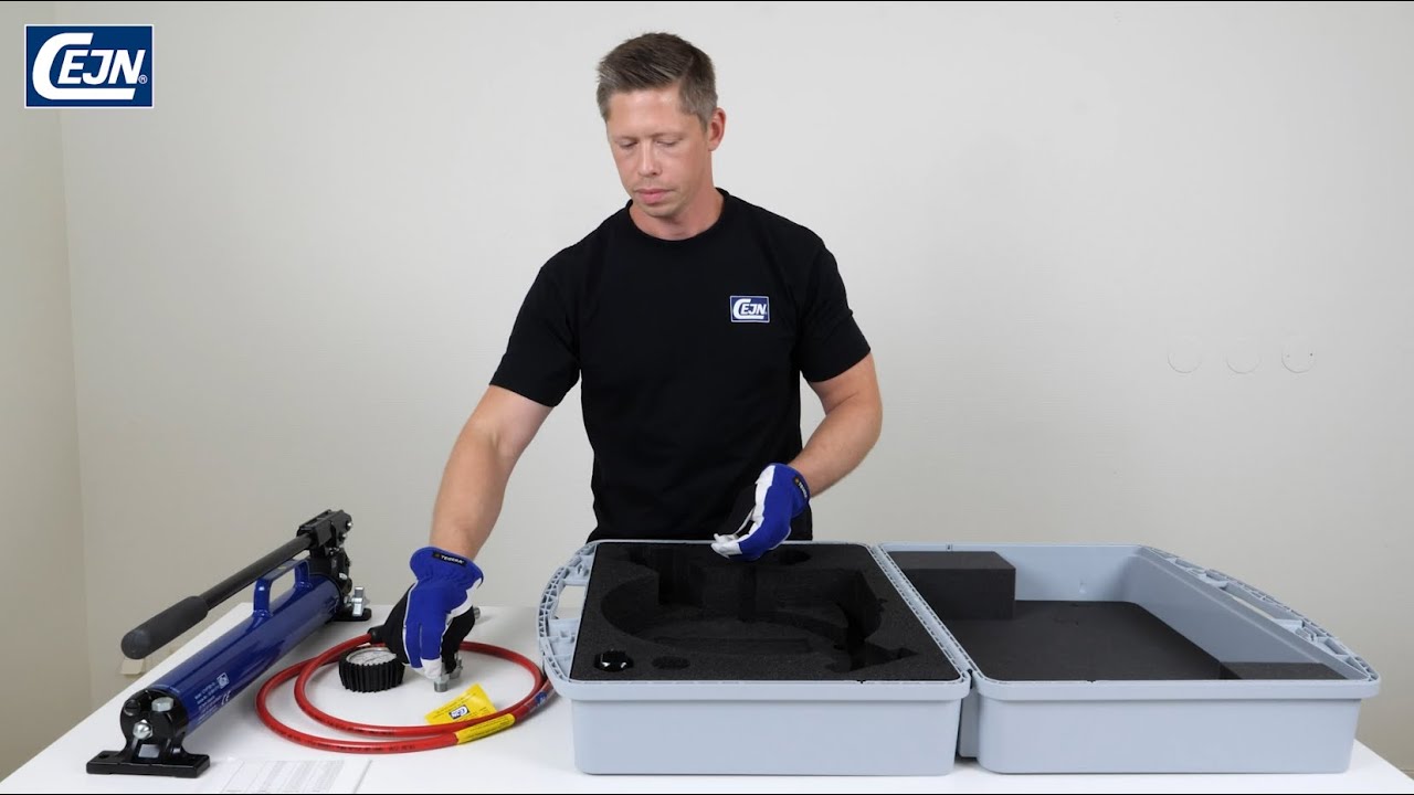 How to assemble the PHA 70MPa premium pump kit | CEJN