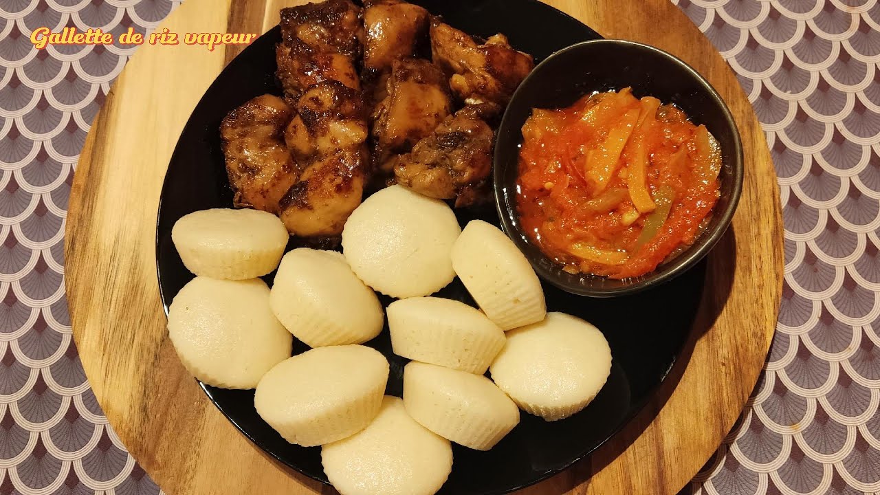 Абло (паровой рисовый пирог)
