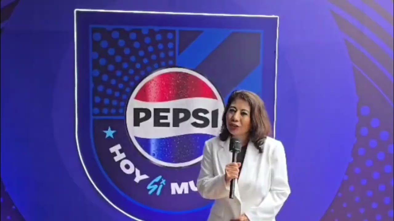 Campa&ntilde;a promocional de Pepsi con el slogam Hoy si mucha