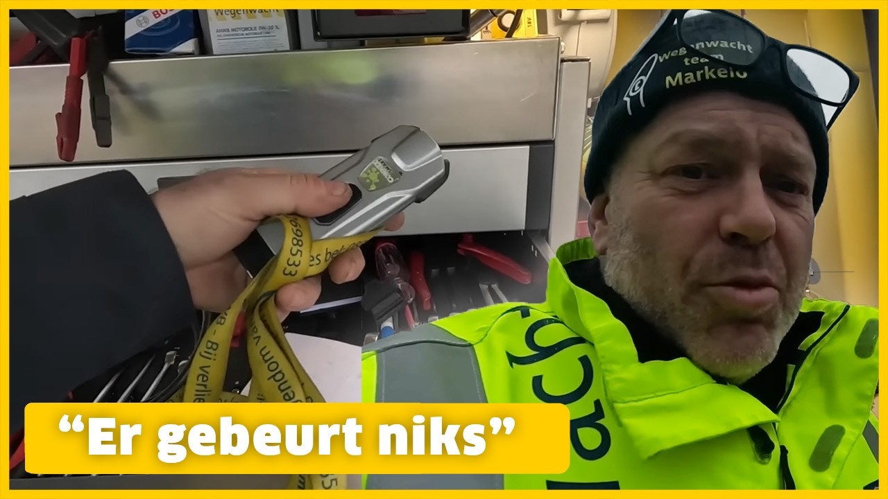 ROBERT probeert het startprobleem van een Toyota Yaris op te lossen 🚗 | ANWB Wegenwachtvlogs