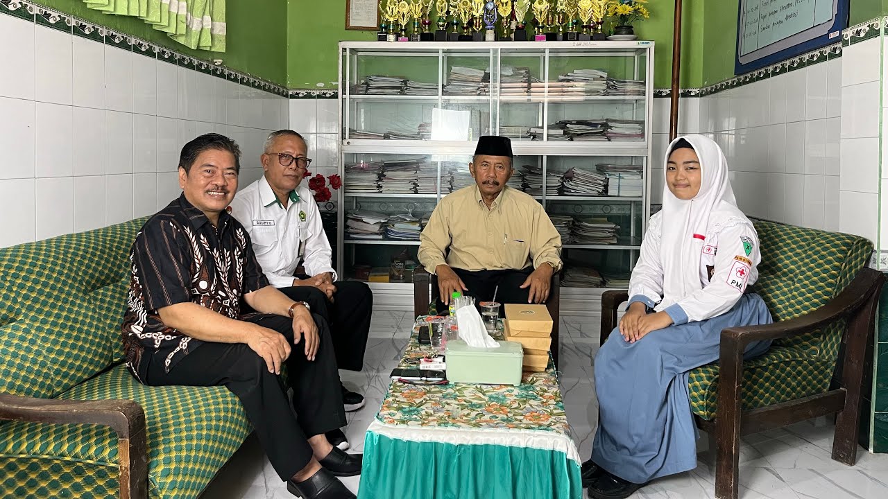 Wawancara Bersama Organ YPP Kedungpring pada peringatan HUT SMAPER 