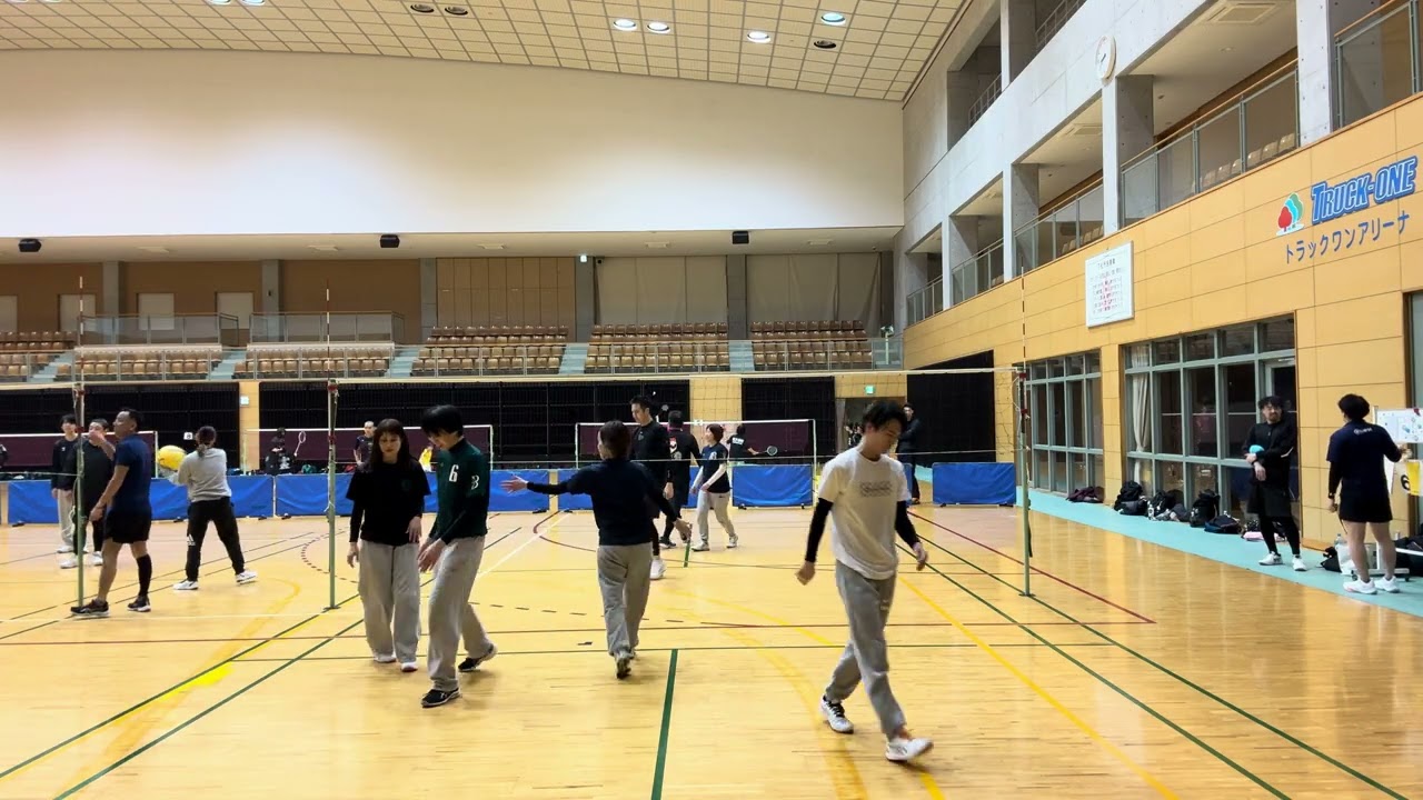 ③