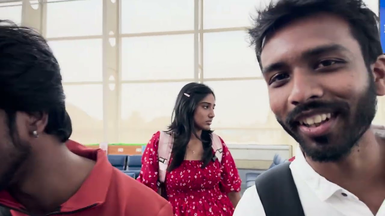 BUS STAND aa marna Airport🤣 | Vietnam series🗓️ | Raja Vetri Prabhu
