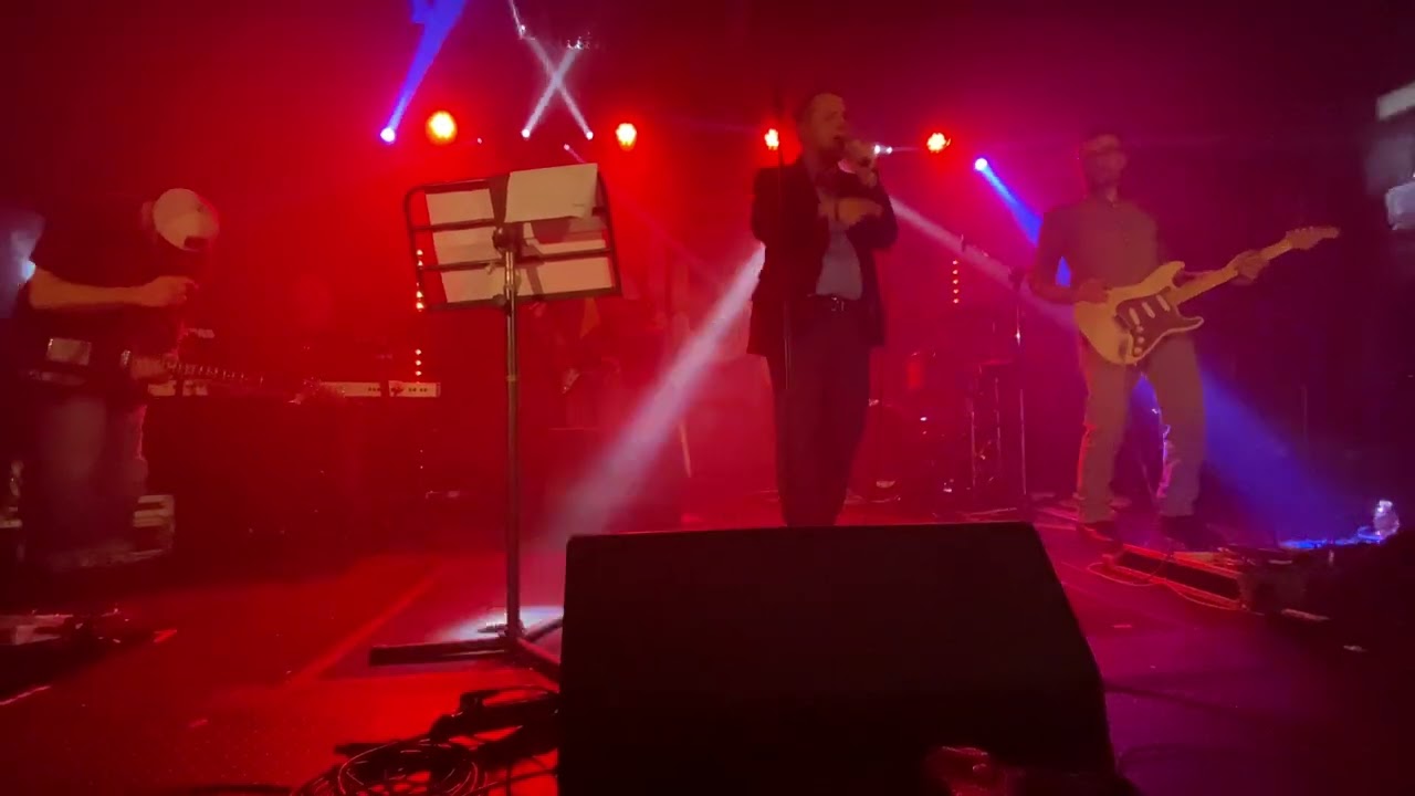 Virginiana Miller - Acque sicure - live@GlueFirenze  dicembre 2025