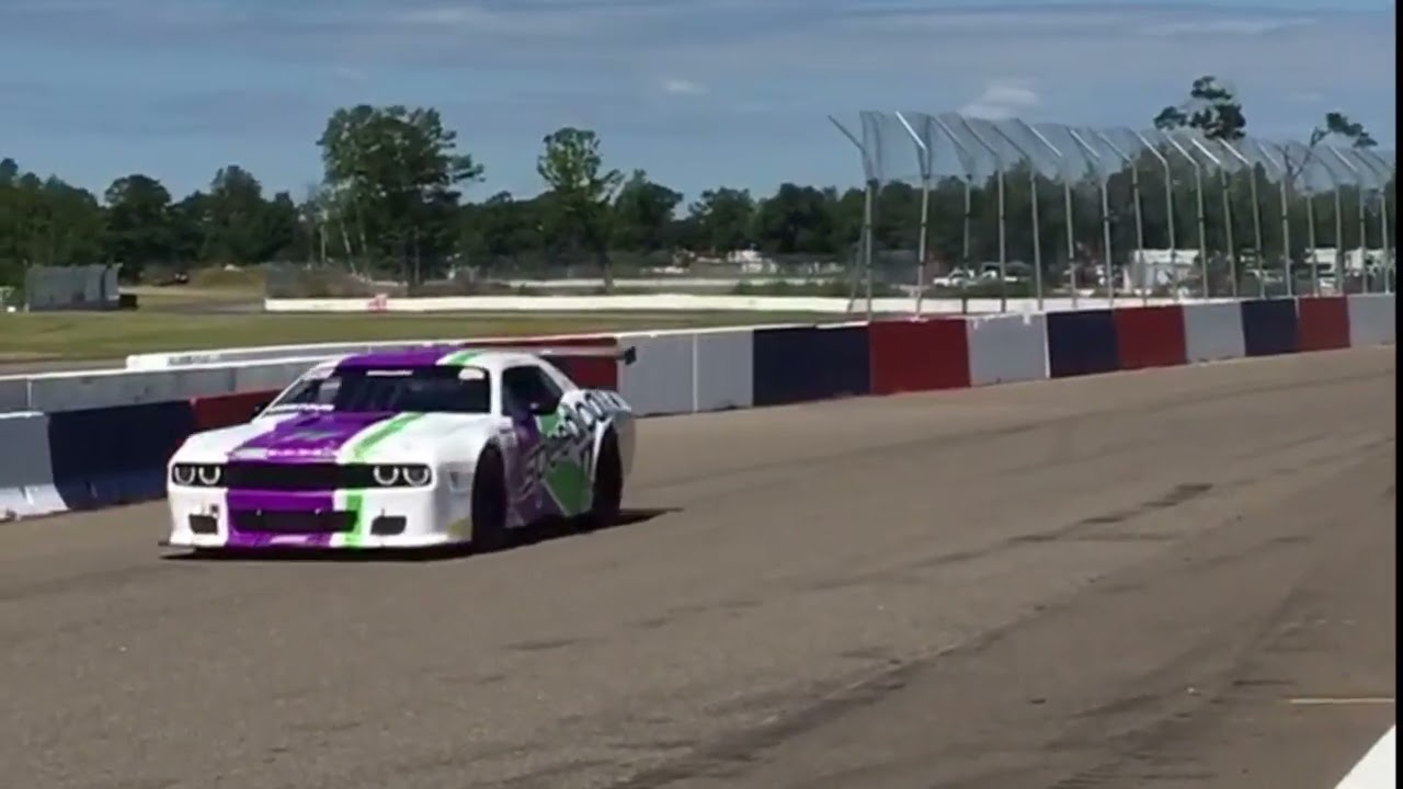 Speedlogix TA2 Challenger in TransAm race tv