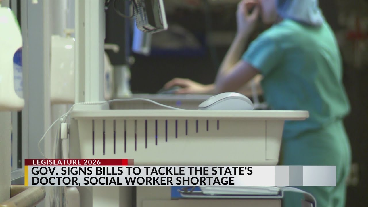 Governor signs bill making it easier for physicians and social workers to work in New Mexico