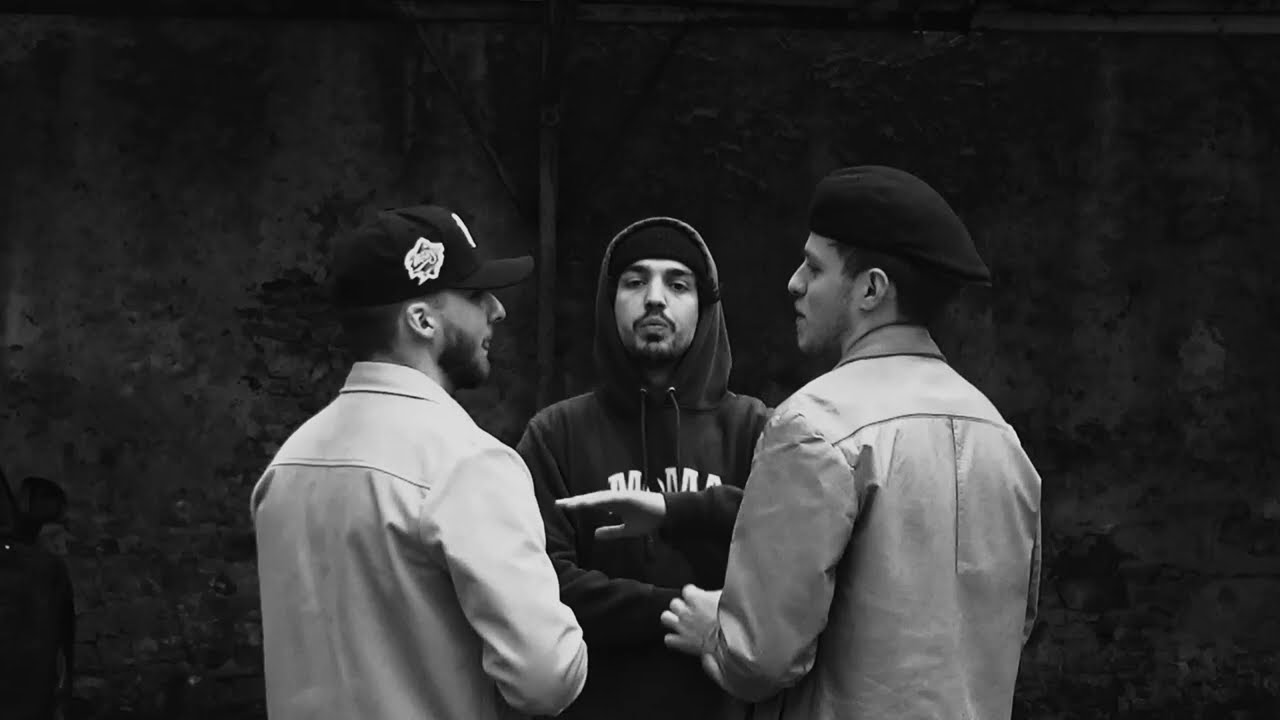 7EME - LES DOIGTS QUI S'CROISENT (Triple clip)