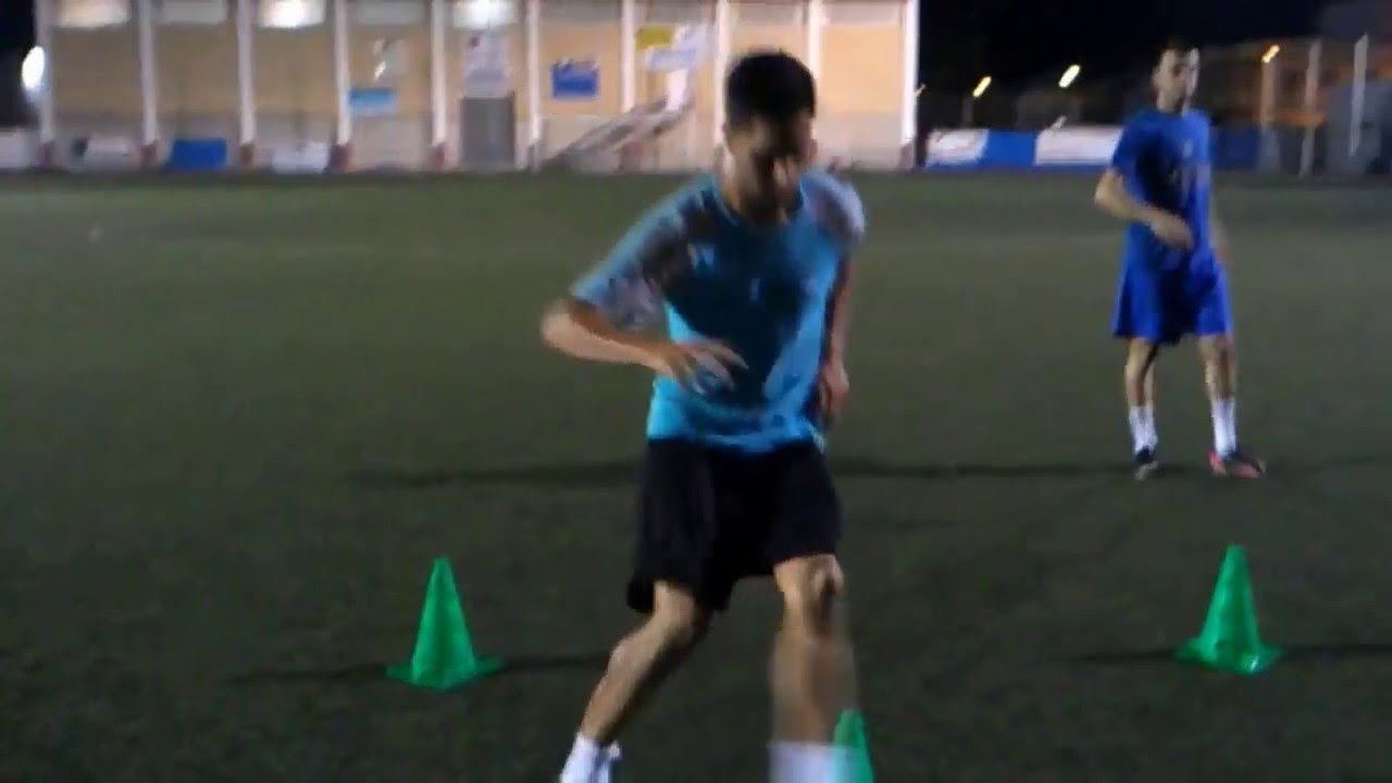 Analista de Formaci&oacute;n de Scouting Deportivo: Sesi&oacute;n de T&eacute;cnica. Mejora coordinaci&oacute;n en regate