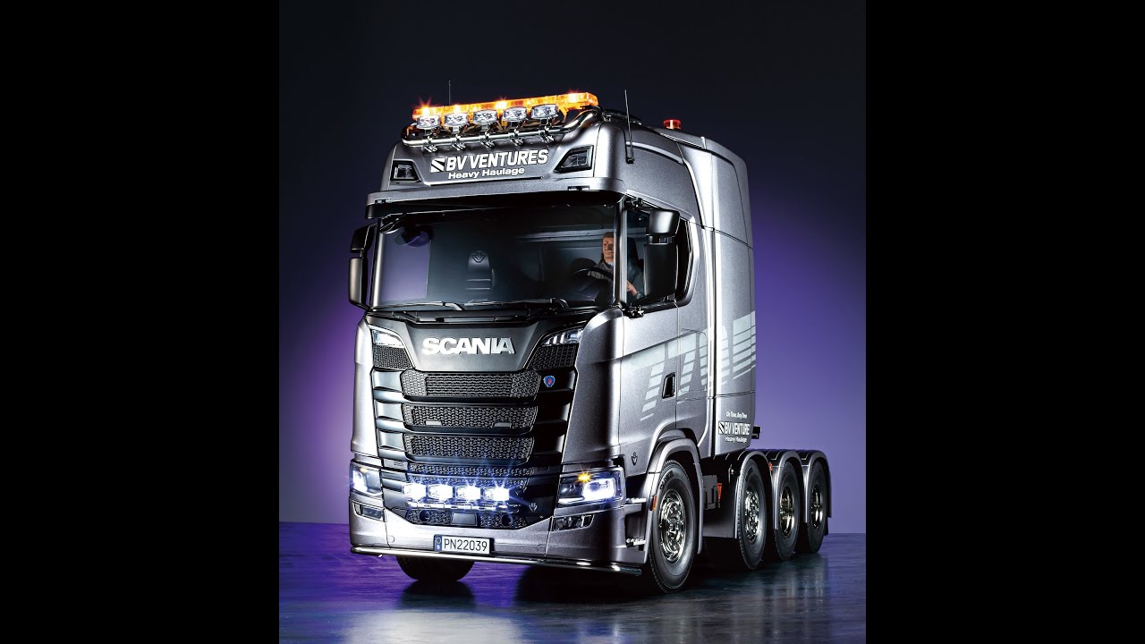 TAMIYA Scania 770S 8x4/4 Testfahrt mit Bilder Spielwarenmesse 2023 Toy Fair # 56371 by D-Edition