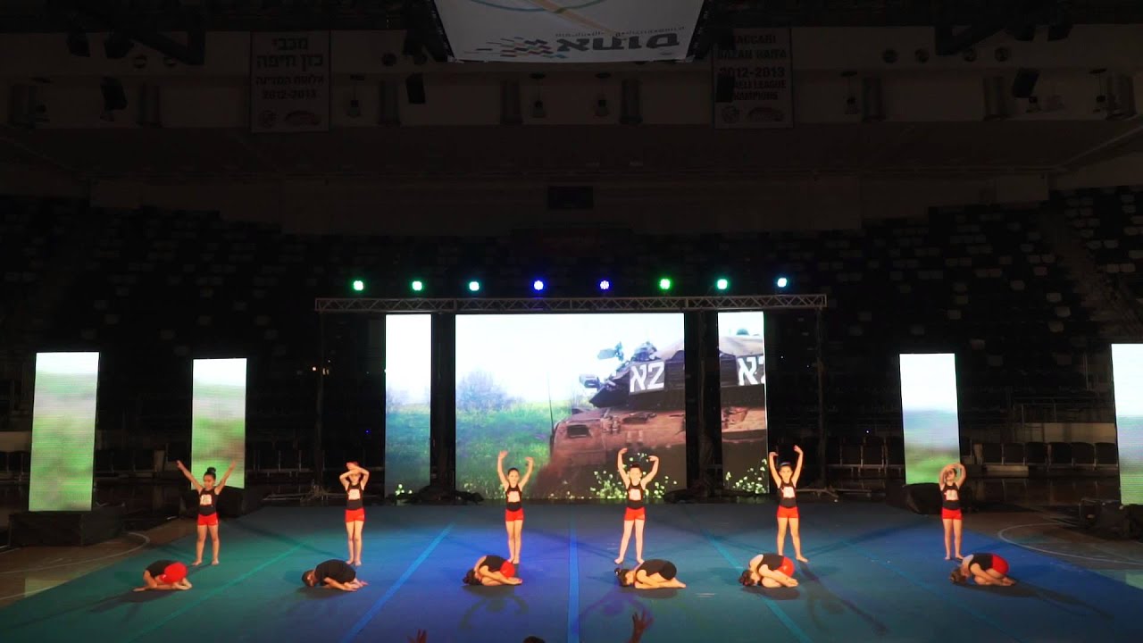 מעופפי חיפה - haifa flyers מופע סיום שנה ראשון- 2015