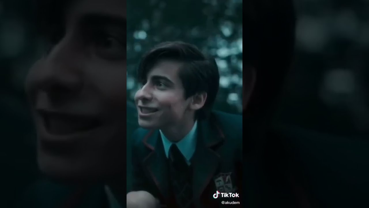 Академия амбрелла в тт и Эйдан Галлахер