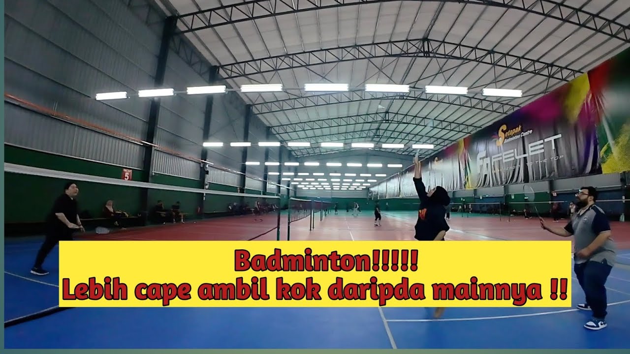Badminton!!!!!Lebih cape ambil kok daripda mainnya ! 1 mei 2025