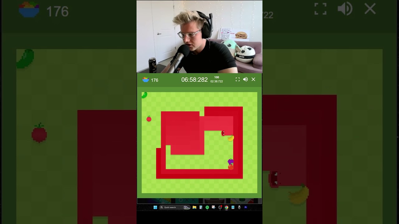 Benny pulls off insane snake game clutch #snake #googlesnake