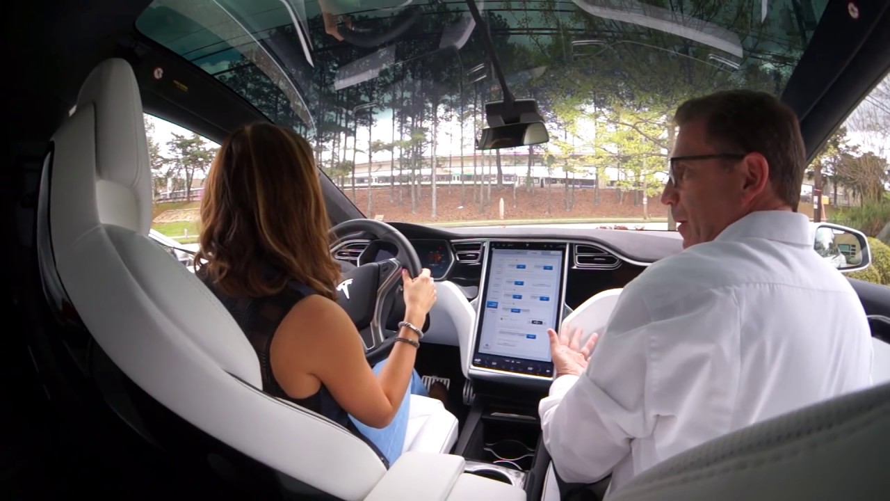 Тест-драйв Tesla Model X