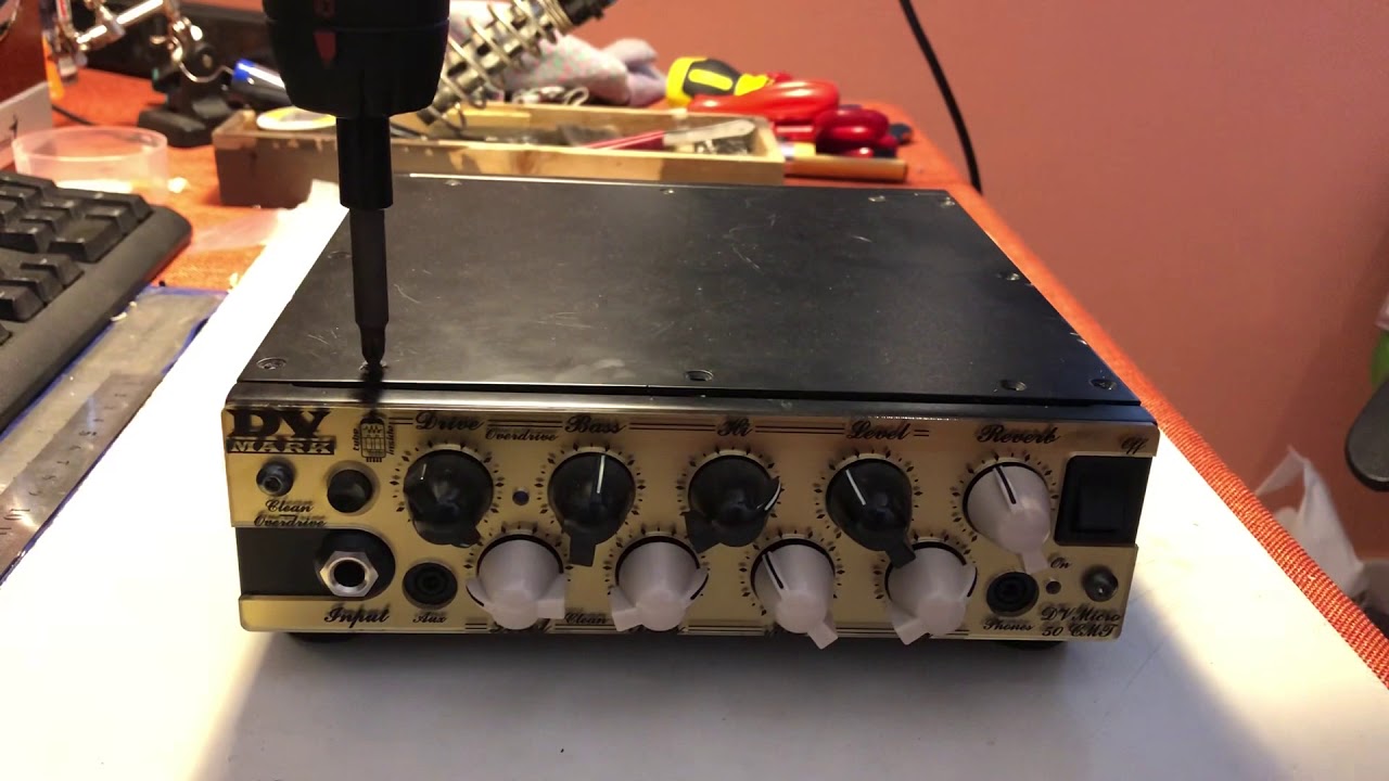 Inside DV Mark CMT 50 Guitar head