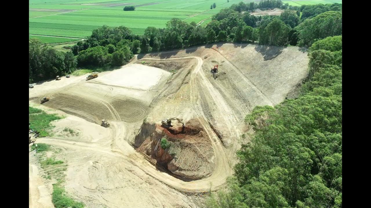 Time-lapse - Construction of new landfill cell - May 2022