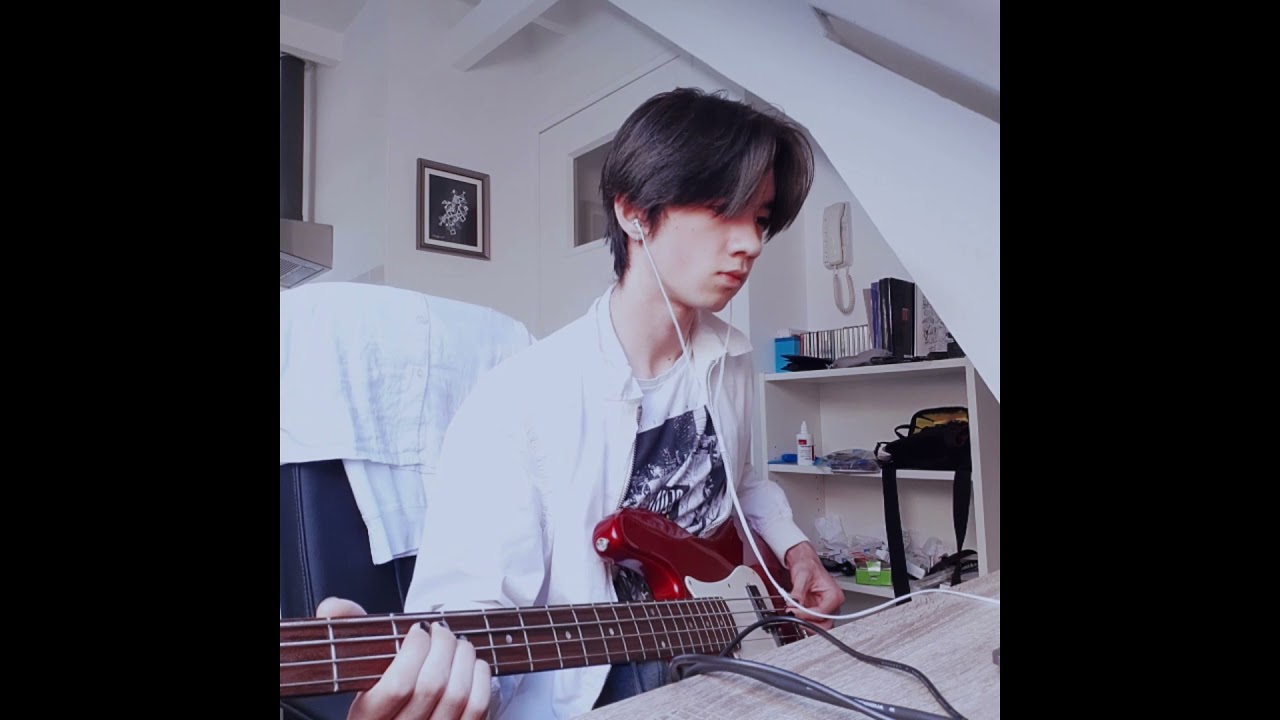 Morrissey - Bengali in Platforms (Bass Cover)