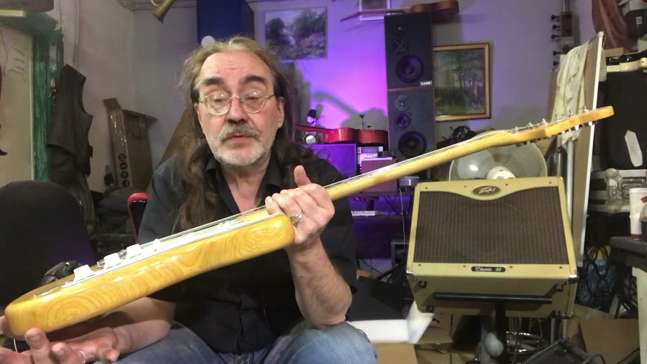 Обзор Guyatone Custom 1975. Приличная пожилая японка занедорого