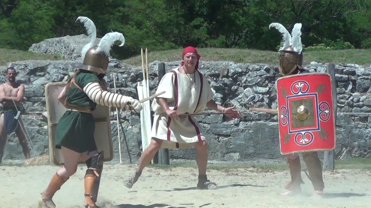 R&ouml;merfestival Carnuntum - Gladiatorenkampf - Provocatrix vs Provocatrix
