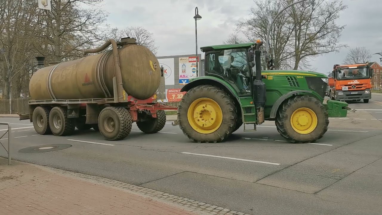 Zu gast bei der MAVEK Agrargenossenschaft eG  der neue Holmer Terra Variant 585 im Angriffsmodus