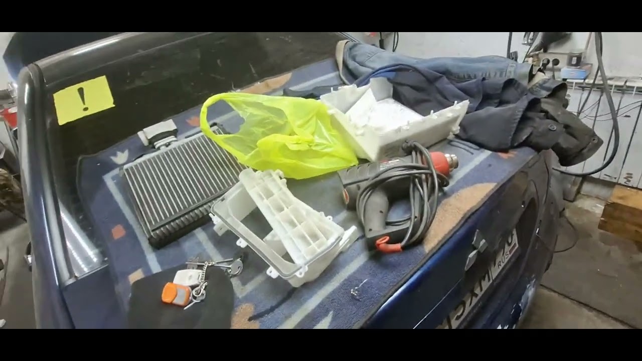 Замена радиатора печки и много попутных работ по Лансер 9