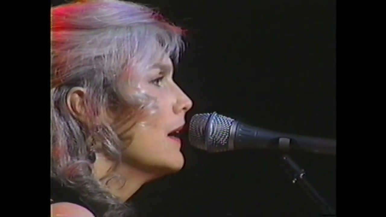Hello stranger - Emmylou Harris - live in Nashville 1995