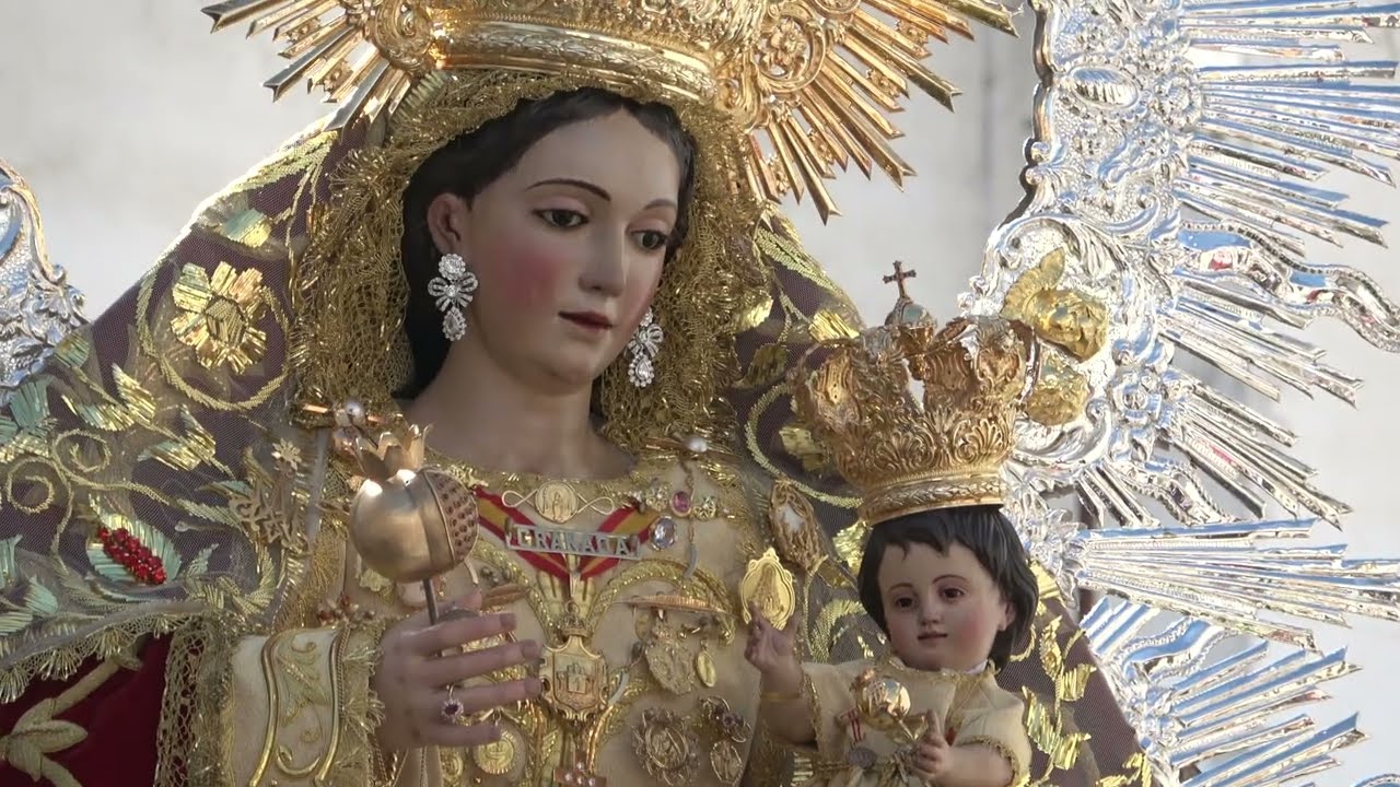 Glorias 2023 - Procesión de la Virgen de la Granada Coronada de Guillena