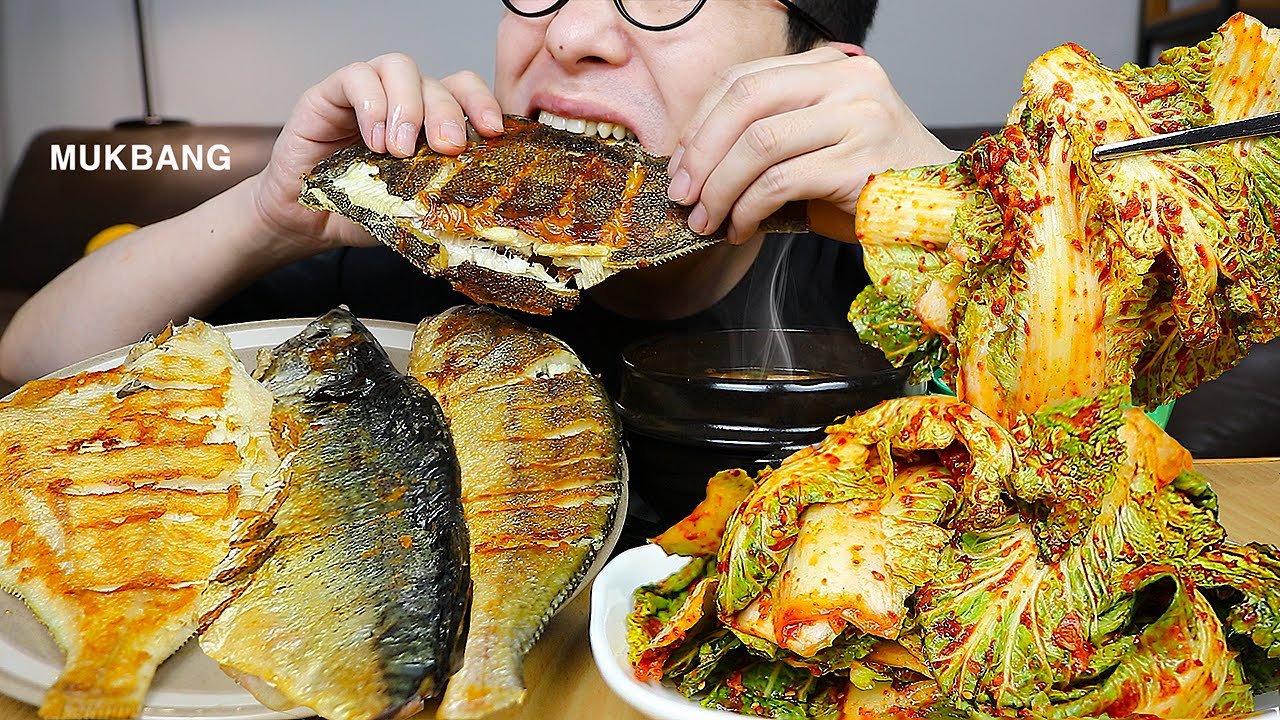 ASMR MUKBANGㅣAssorted grilled fishes & KimchiㅣEATING SHOW