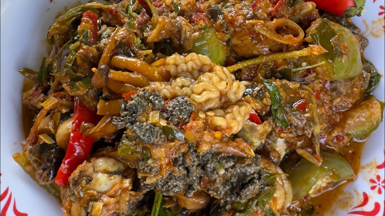 ผัดเผ็ดเคโร่ใส่ใบยี่หล่าหอมมาก#ทำอาหาร #อร่อยแซ่บนัว