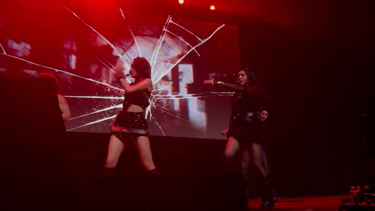 Kard Gunshot fancam (4K 60FPS) 20251220 Kard 2025 USA Tour Drift Dallas