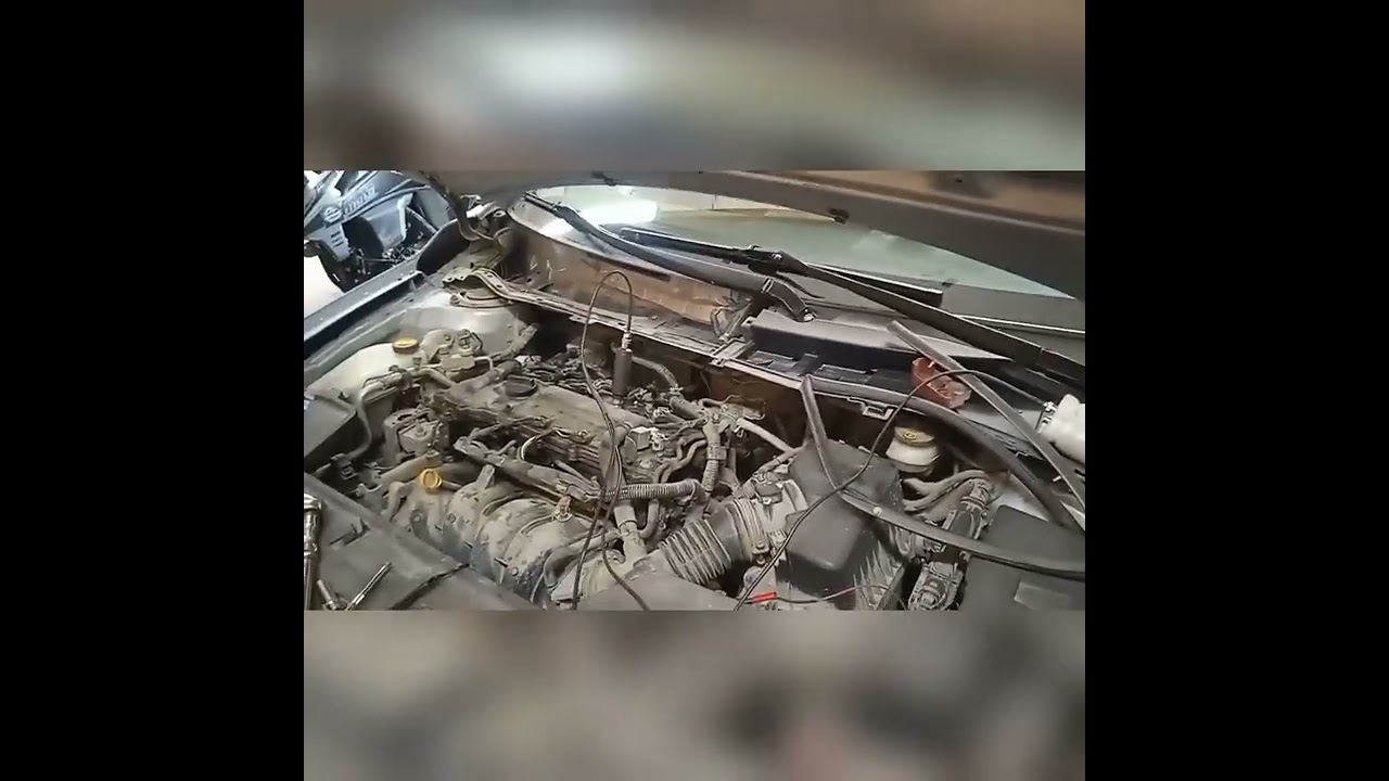 Toyota Corolla троит двигатель 1zr-fe