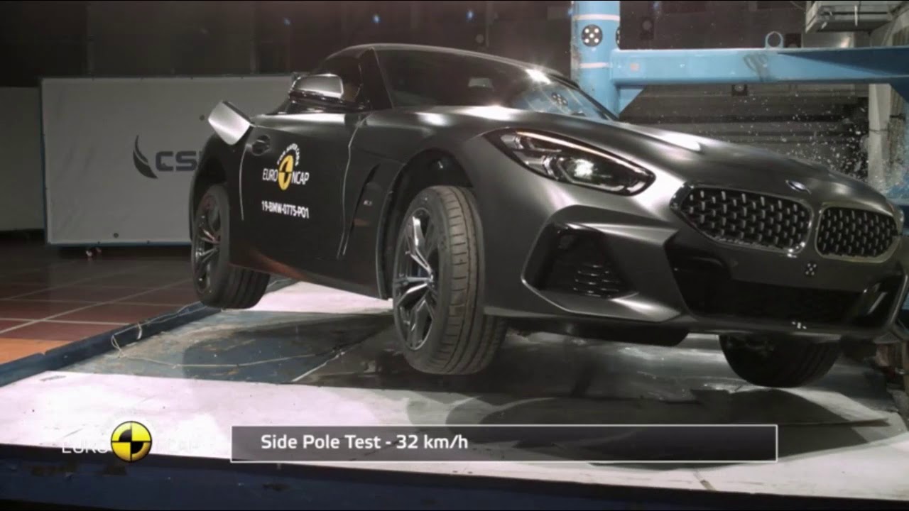 BMW Z4 Crash Tests