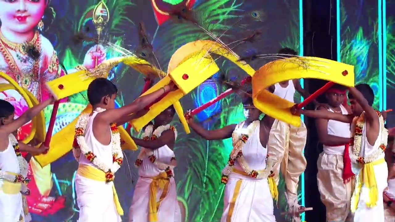 Tamil Cultural Dances|Sri Chakra Matric Higher Secondary School