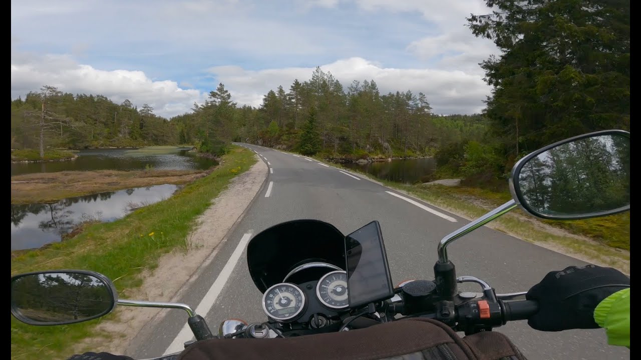 KAWASAKI W800 | Lonely Norwegian road | 4K | PURE SOUND