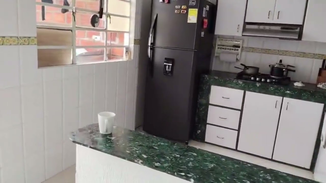 Venta casa con renta barrio el BOSQUE, Manizales, Cod 9820297
