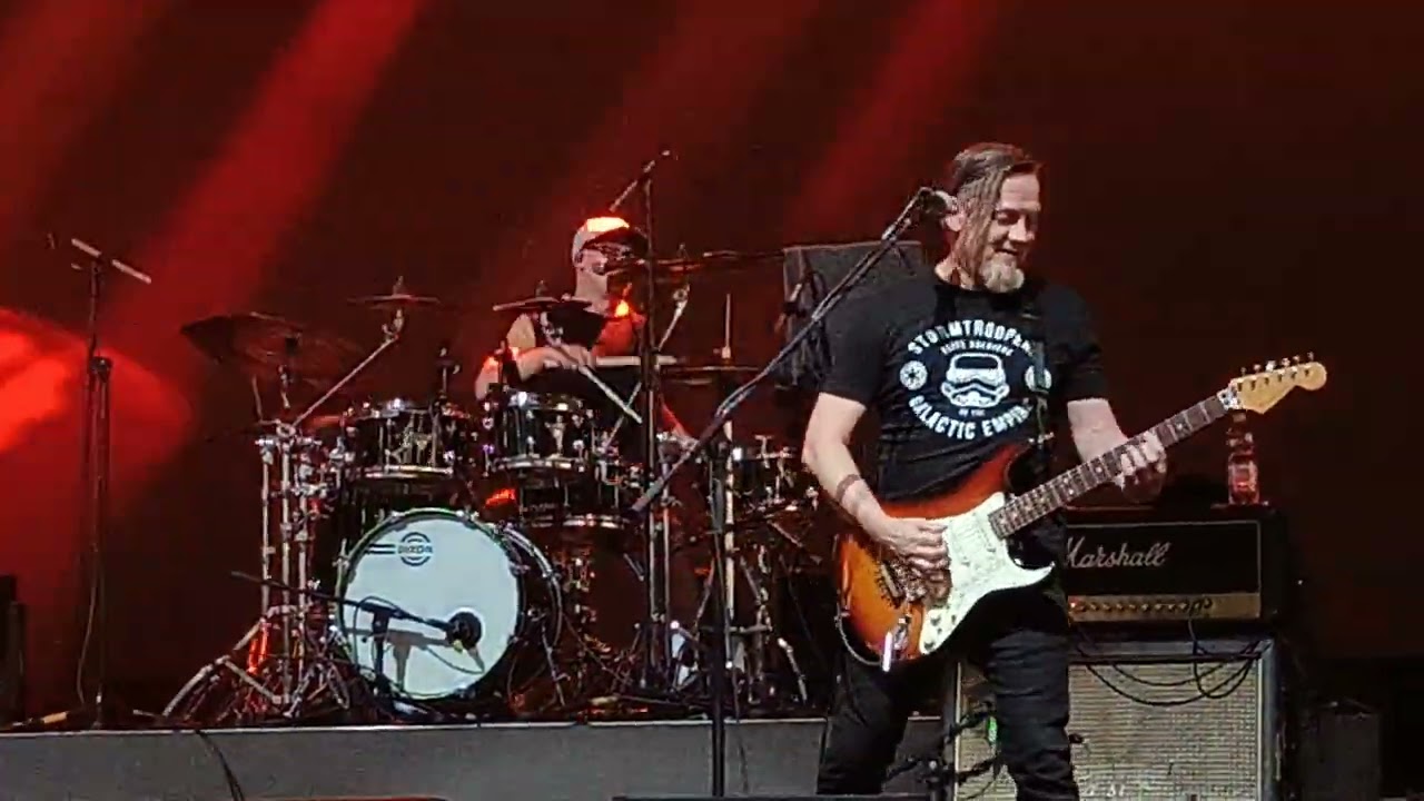 Black-Out - Spirál (Főnix Aréna live, 2024.12.30)