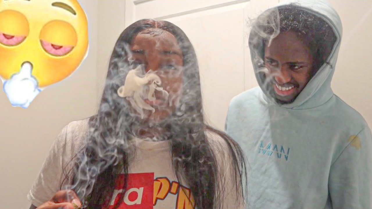 We HOTBOXED The CLOSET & Fell ASLLEP 😂 | smoke session