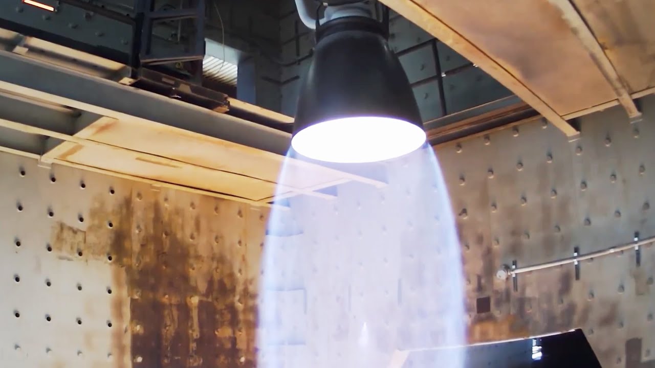 SpaceX fires up Raptor 3 engine for Starship V3 ascent burn test