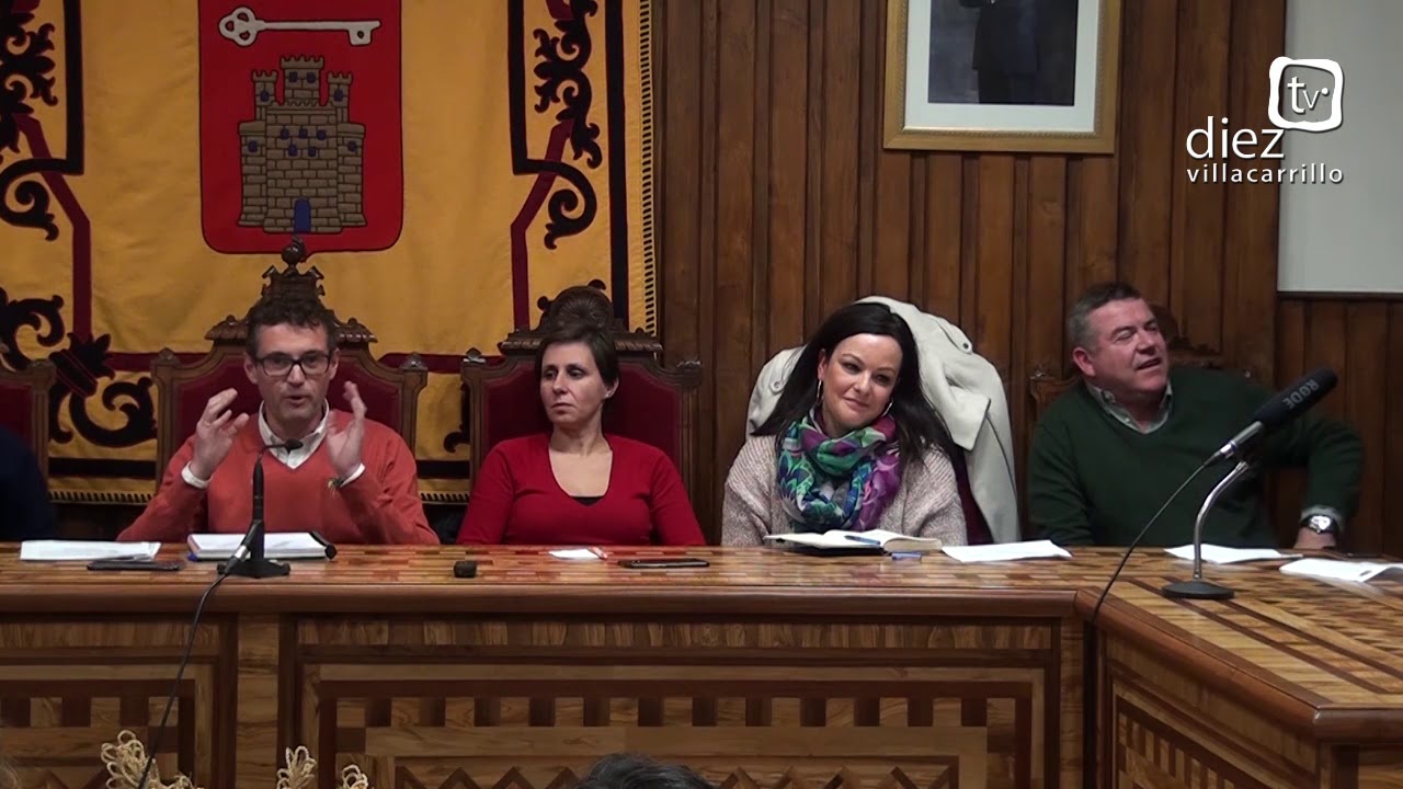 Polémica en el pleno del ayuntamiento de villacarrillo a cuenta de un asesor que tiene el alcalde