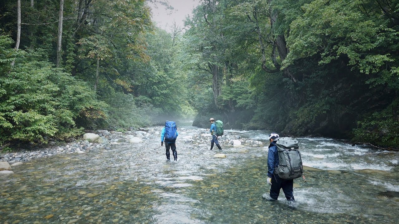 ぶらり源流釣旅 〜只見〜　伝説のエサ釣り師・大山勝五氏、服部が源流釣りの師と仰ぐ丸山剛氏と、服部文祥が只見の川を旅する。
