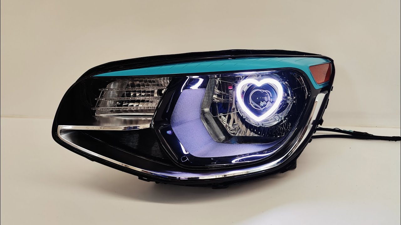 2014 - 2019 Kia Soul bi-led projector retrofit with Circuit Demon heart halos!