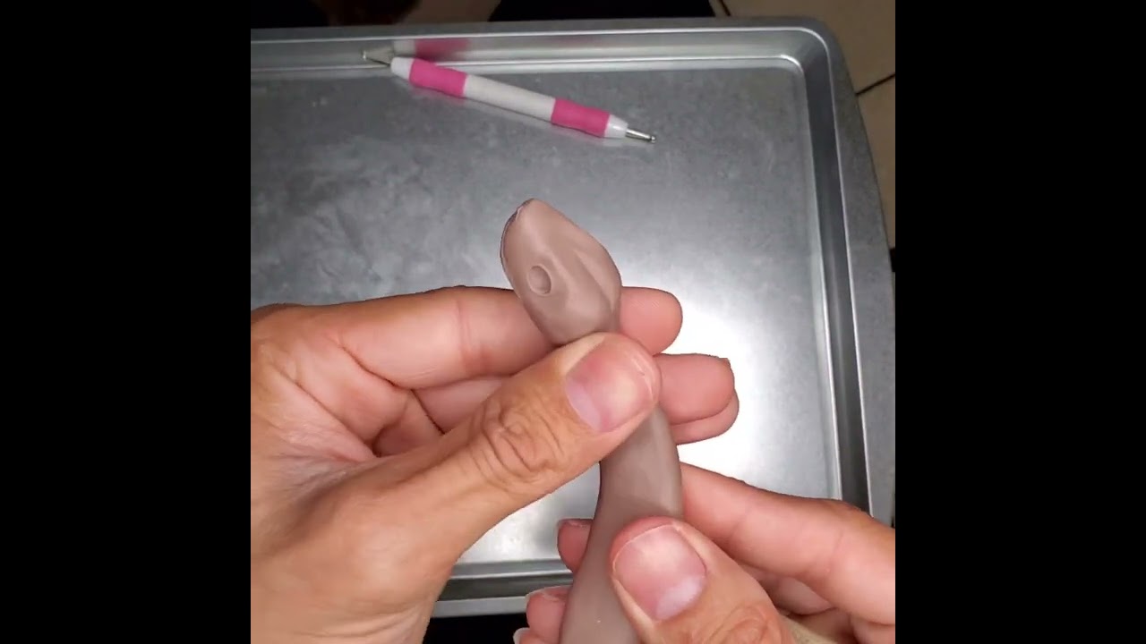 How to do snake texture on a clay sculpture #snake #howto #tutorial #texturing #art #sculpture