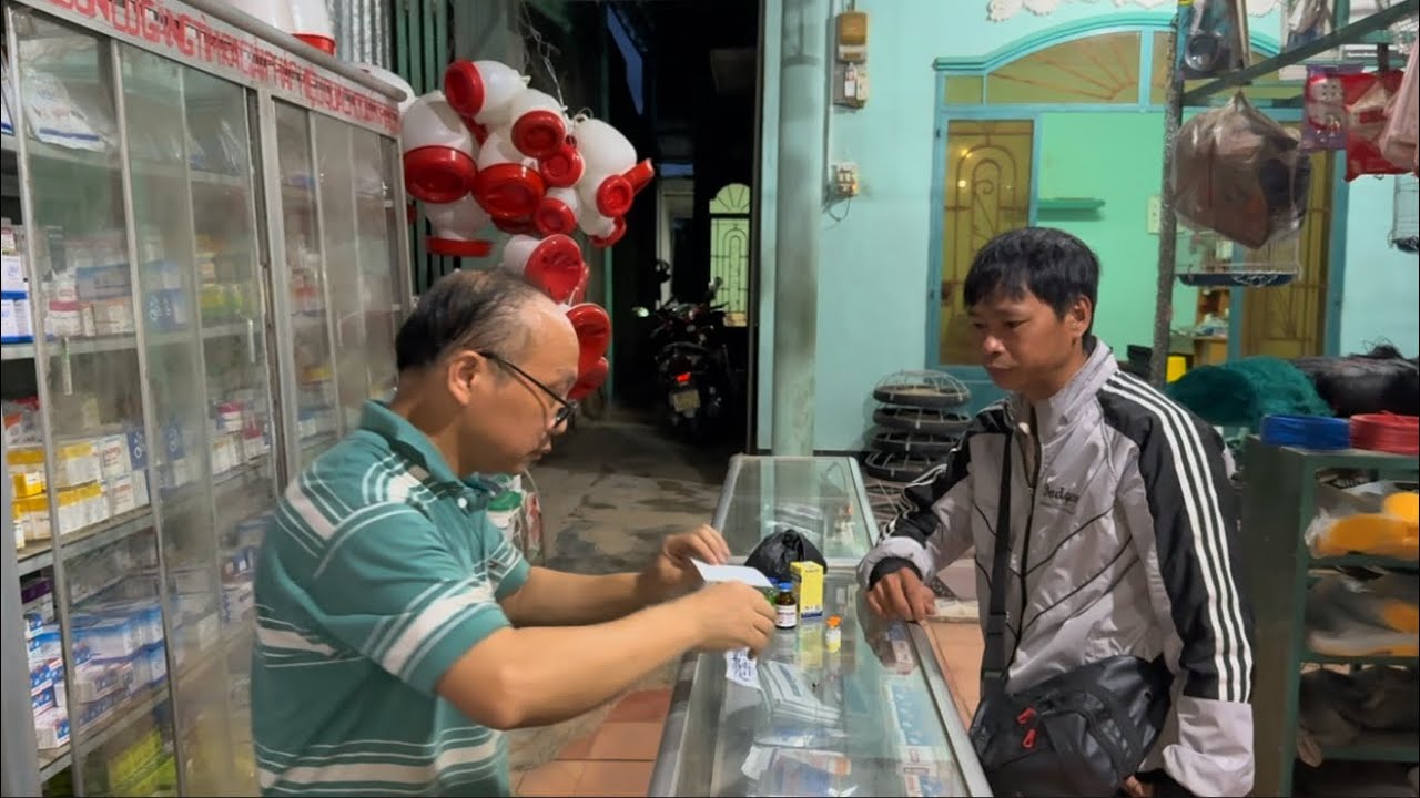MẾN CHẠY XUỐNG THỊ TRẤN ĐỂ MUA THUỐC NGỪA THAI CHO
